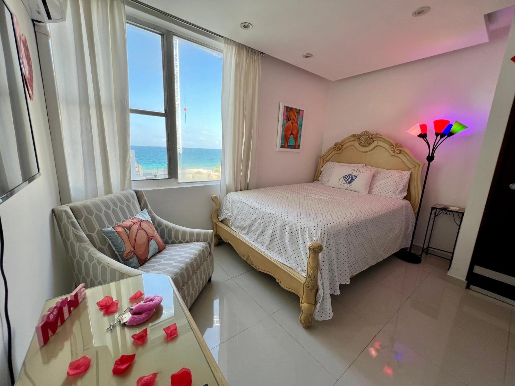 شقة Condado Lux Oceanfront Tantra Ap سان خوان المظهر الخارجي الصورة